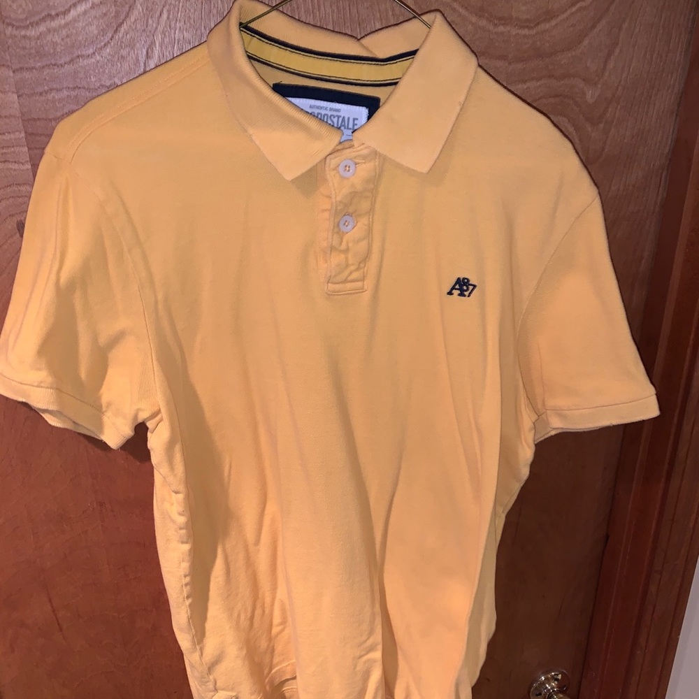 Large Mens Aeropostale Shirt